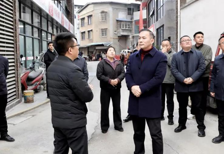 范为民调研普安镇城市建设工作