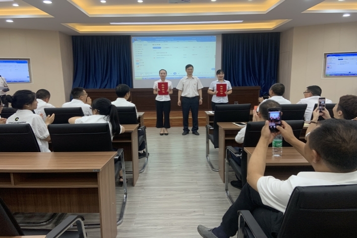 <font color='red'>剑阁县</font>人社局：开展“红歌献给党，筑梦新征程”歌咏活动