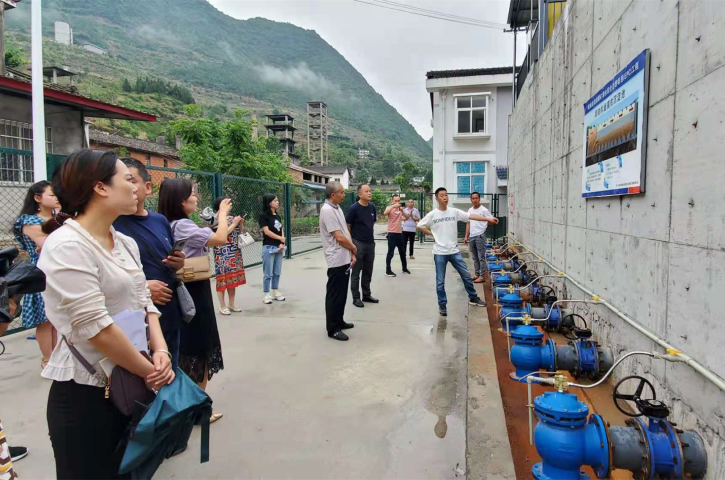 环保“面对面”——<font color='red'>剑阁县</font>举办环保设施向公众开放活动