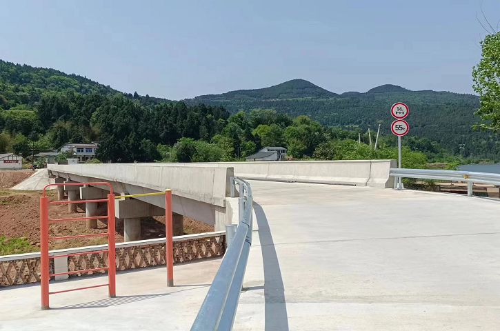 <font color='red'>剑阁县</font>长岭乡观音寺渡改桥工程全面完工