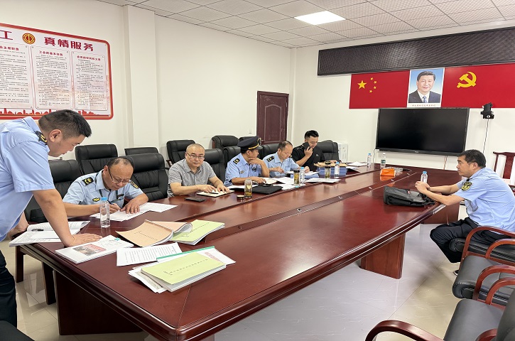 <font color='red'>剑阁县</font>开展驾培机构专项执法检查，筑牢安全防线保障学员权益