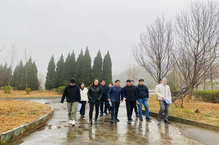 现场“把脉”核问题  找准“症结”消隐患 ——水利部对<font color='red'>剑阁县</font>2座中型水库开展大坝安全鉴定成果现场复核工作