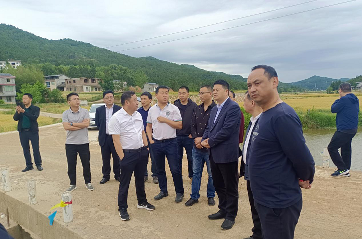 <font color='red'>剑阁县</font>召开剑南粮油现代农业园区升星晋级工作推进会议