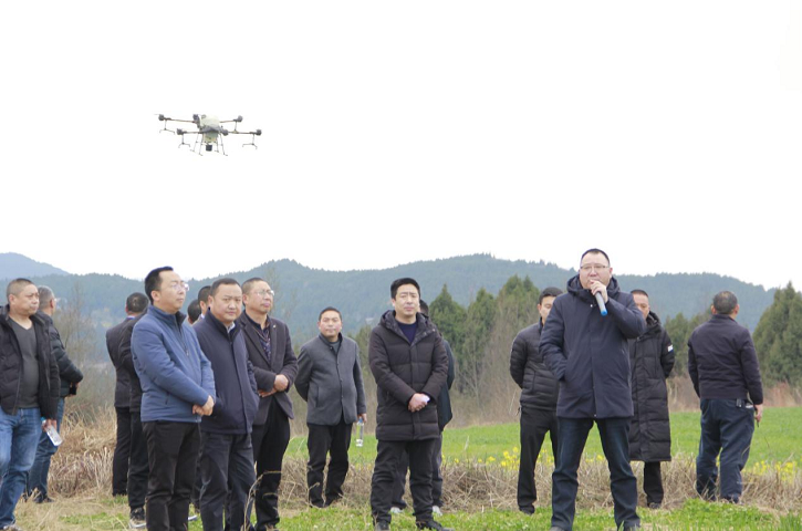 <font color='red'>剑阁县</font>召开2023年小春田管及大春备耕工作现场会