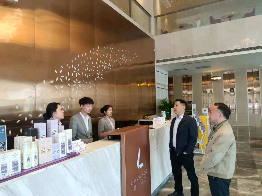 <font color='red'>剑阁县</font>商合局多举措保障商务领域“五一”期间节日安全