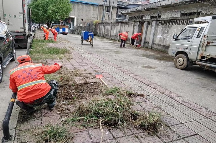 再部署、再动员、再鼓劲 | <font color='red'>剑阁县</font>城市环境卫生集中攻坚