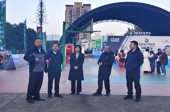 <font color='red'>剑阁县</font>公安局圆满完成2025大蜀道100国际越野赛安保维稳任务